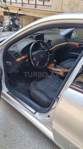 Mercedes E 220 d 2006, 316,000 km - 2.2 l - Bakı