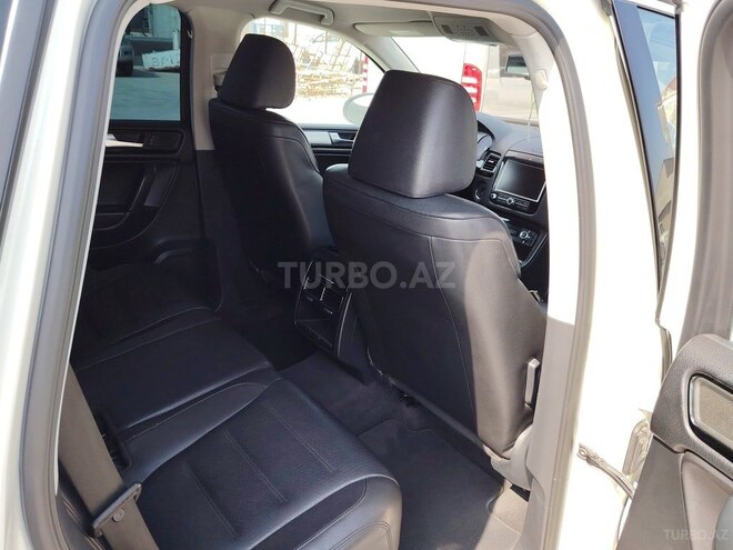 Volkswagen Touareg 2010, 331,400 km - 3.6 л - Bakı