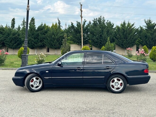 Mercedes E 230 1998, 345,764 km - 2.3 l - Beyləqan