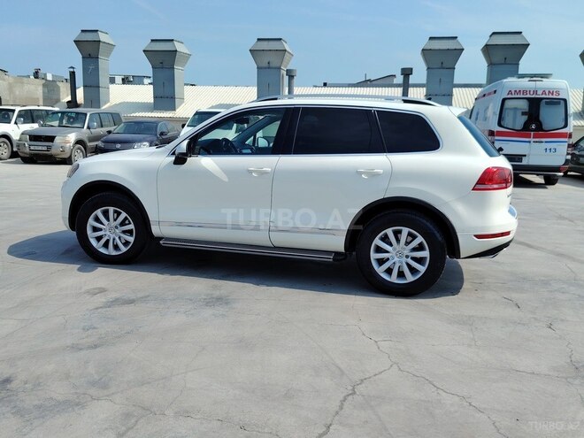 Volkswagen Touareg 2010, 331,400 km - 3.6 л - Bakı