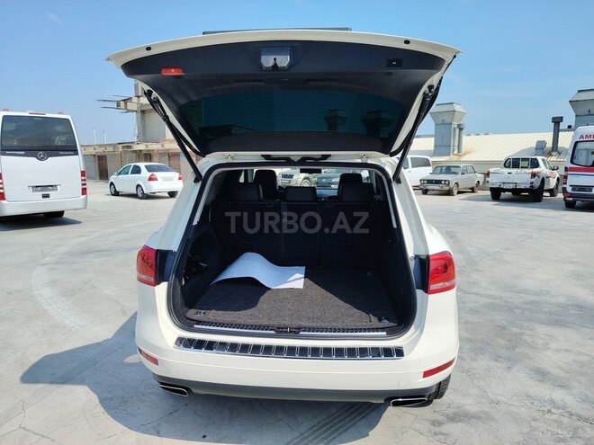 Volkswagen Touareg 2010, 331,400 km - 3.6 л - Bakı