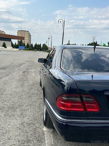 Mercedes E 230 1998, 345,764 km - 2.3 l - Beyləqan