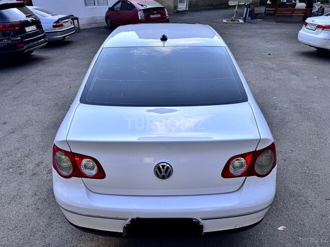 Volkswagen Passat 2010, 248,000 km - 2.0 л - Bakı