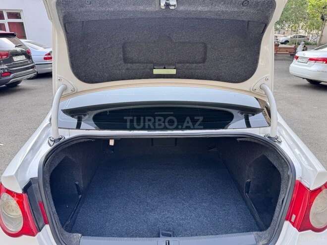Volkswagen Passat 2010, 248,000 km - 2.0 л - Bakı