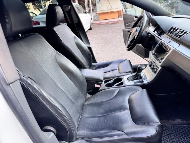 Volkswagen Passat 2010, 248,000 km - 2.0 л - Bakı