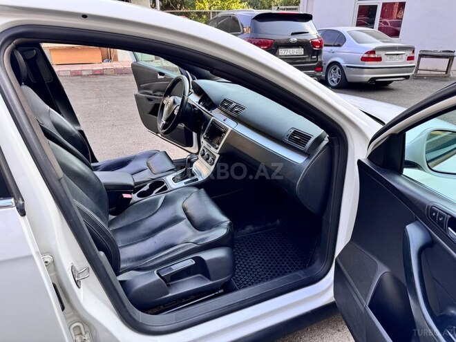 Volkswagen Passat 2010, 248,000 km - 2.0 л - Bakı