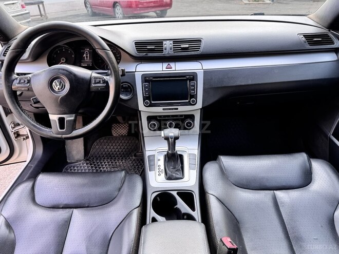Volkswagen Passat 2010, 248,000 km - 2.0 л - Bakı