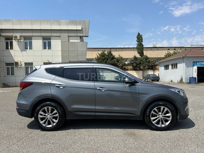 Hyundai Santa Fe-3