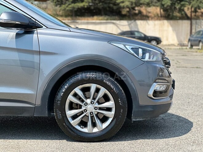 Hyundai Santa Fe-4