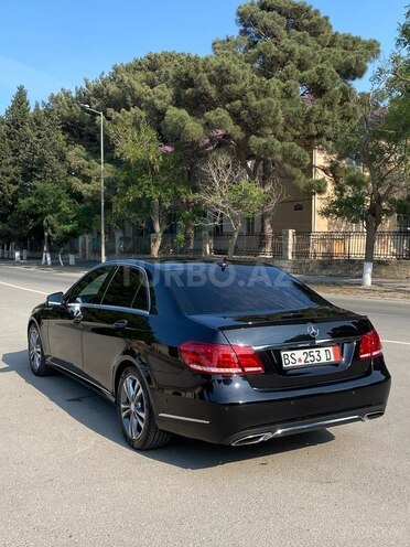 Mercedes E 220 d 2013, 266,000 km - 2.2 l - Sumqayıt