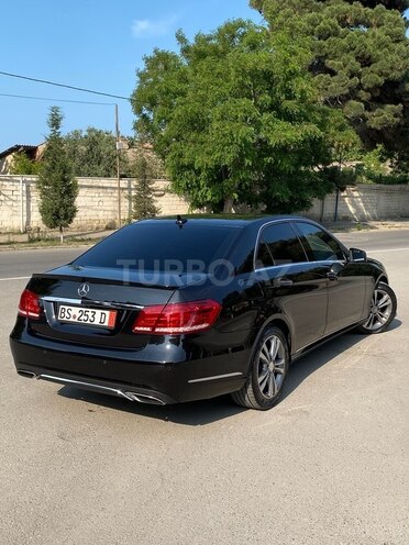 Mercedes E 220 d 2013, 266,000 km - 2.2 l - Sumqayıt