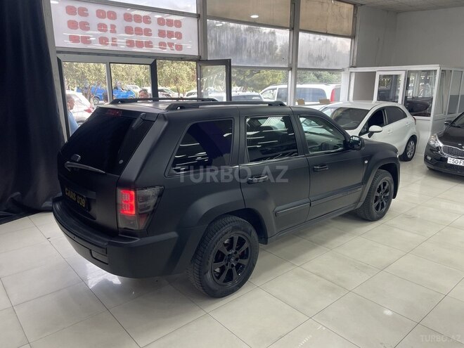 Jeep Cherokee-12