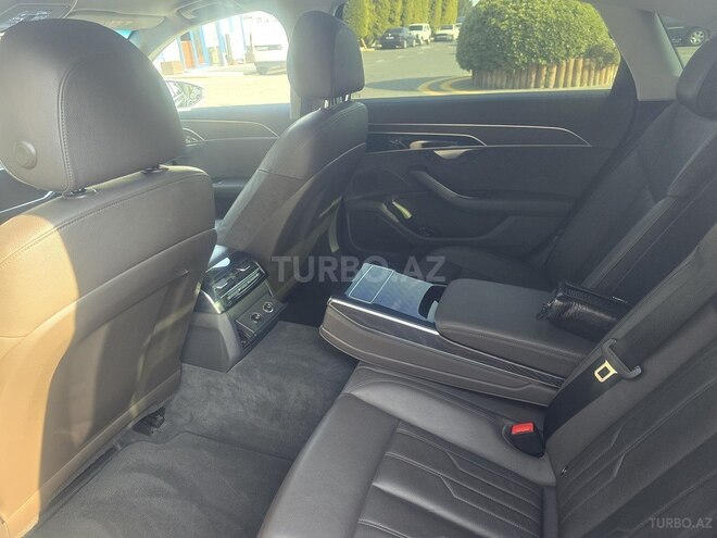 Audi A8 2018, 110,000 km - 3.0 l - Bakı