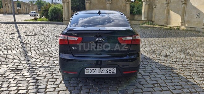 Kia Rio-2