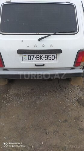 LADA (VAZ) Niva 2010, 175,000 km - 1.7 l - Astara