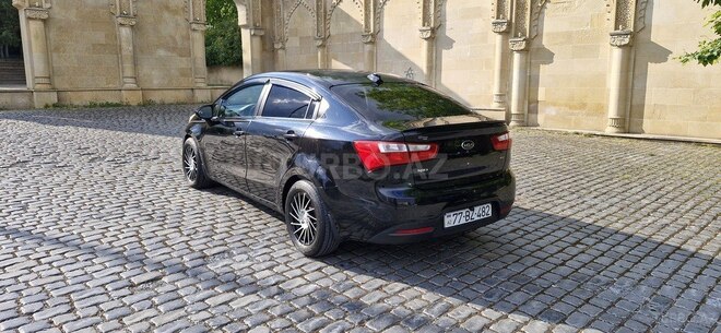Kia Rio-6
