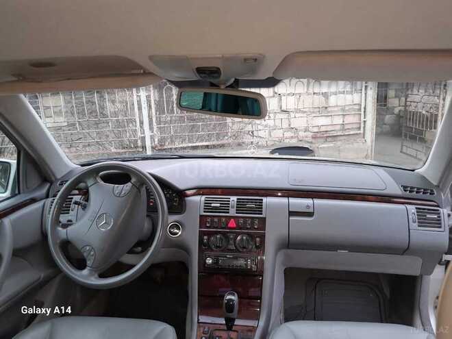 Mercedes E 240 2000, 255,000 km - 2.6 l - Şəmkir