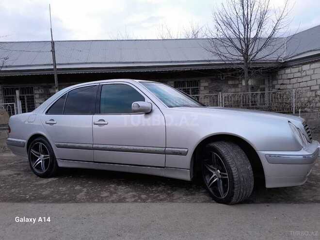 Mercedes E 240 2000, 255,000 km - 2.6 l - Şəmkir