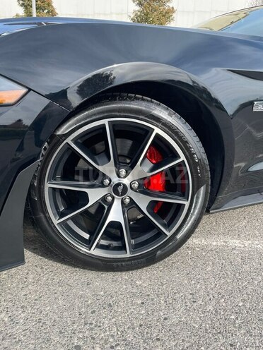 Ford Mustang 2020, 70,000 km - 2.3 л - Bakı