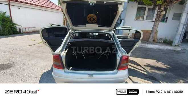 Opel Astra 2003, 311,000 km - 1.8 l - Şəki