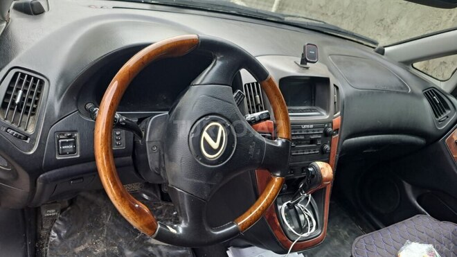 Lexus RX 300 2001, 238,000 km - 3.0 l - Sumqayıt