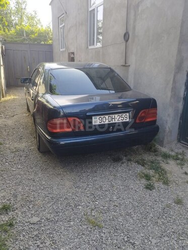 Mercedes E 200 1998, 500,000 km - 2.0 l - Bakı