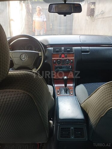 Mercedes E 200 1998, 500,000 km - 2.0 l - Bakı