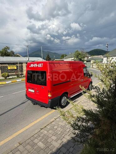 Ford Transit-11