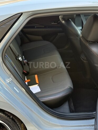 Hyundai Elantra N Line-8