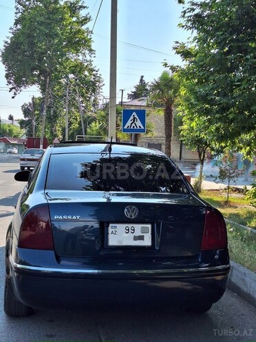 Volkswagen Passat 2004, 226,778 km - 1.8 l - Göyçay