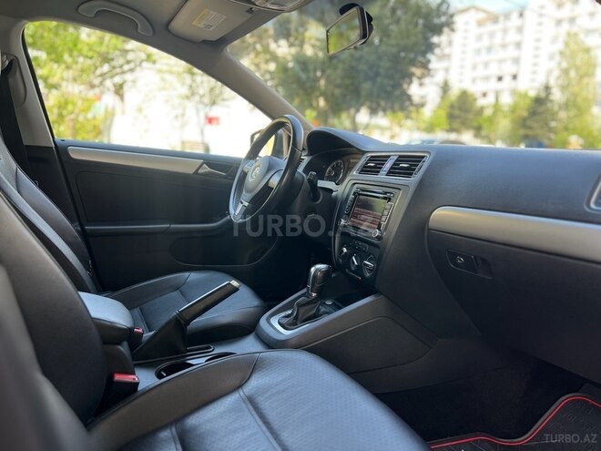 Volkswagen Jetta 2013, 117,000 km - 1.8 l - Bakı