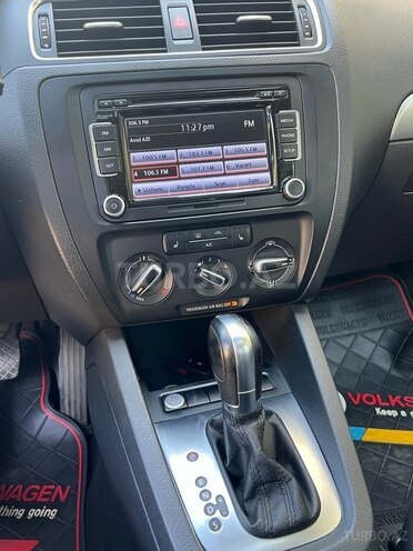 Volkswagen Jetta 2013, 117,000 km - 1.8 l - Bakı