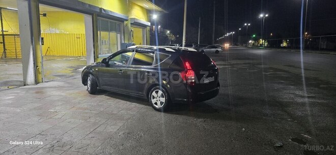 Kia  2007, 285,000 km - 1.4 l - Bakı