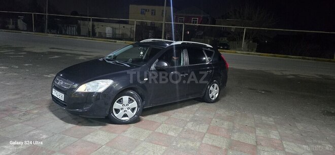 Kia  2007, 285,000 km - 1.4 l - Bakı