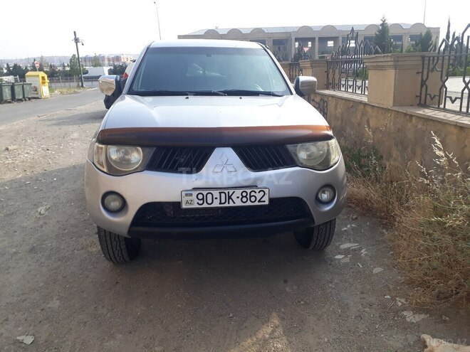 Mitsubishi L200 2008, 452,355 km - 2.0 l - Xırdalan
