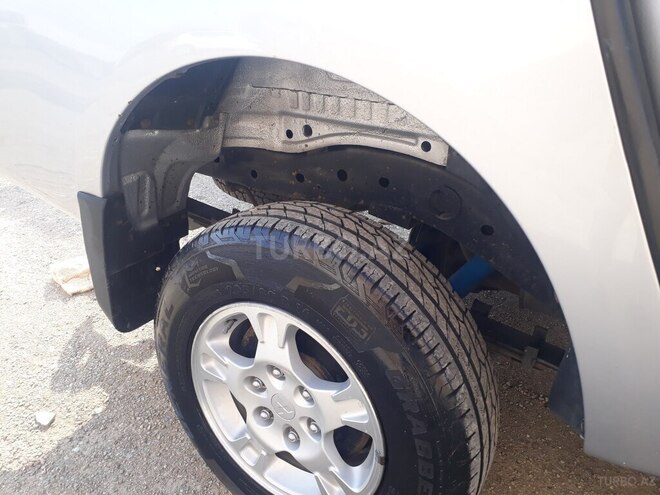 Mitsubishi L200 2008, 452,355 km - 2.0 l - Xırdalan