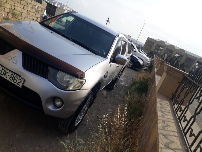 Mitsubishi L200 2008, 452,355 km - 2.0 l - Xırdalan