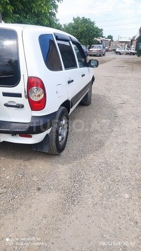Chevrolet Niva 2005, 400,000 km - 1.7 l - Xaçmaz