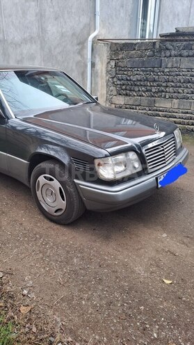Mercedes E 300 d 1994, 579,000 km - 3.0 l - Astara