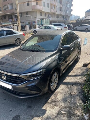 Volkswagen Polo 2021, 26,000 km - 1.6 л - Bakı