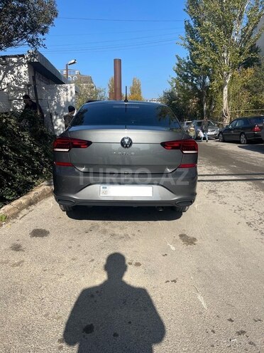 Volkswagen Polo 2021, 26,000 km - 1.6 л - Bakı