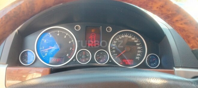 Volkswagen Touareg 2006, 386,000 km - 3.2 л - Quba