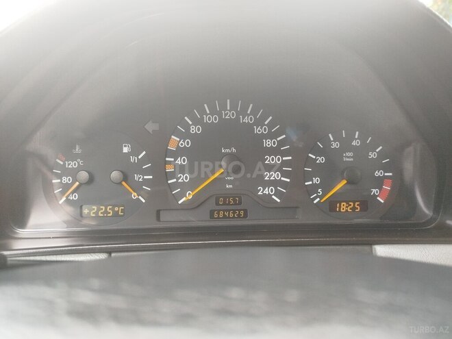 Mercedes E 230 1996, 684,629 km - 2.3 l - Balakən