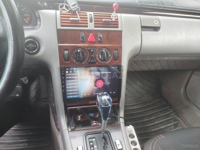 Mercedes E 230 1996, 684,629 km - 2.3 l - Balakən