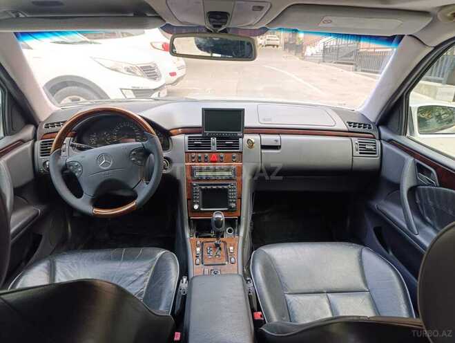 Mercedes E 240 2001, 239,000 km - 2.6 l - Bakı