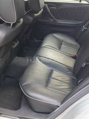 Mercedes E 240 2001, 239,000 km - 2.6 l - Bakı