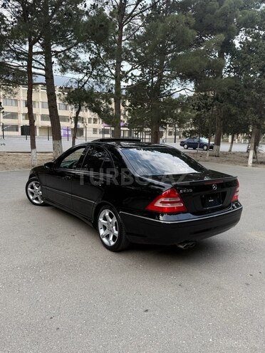 Mercedes C 230 2007, 260,000 km - 2.5 л - Sumqayıt