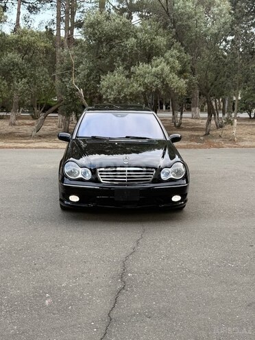 Mercedes C 230 2007, 260,000 km - 2.5 л - Sumqayıt