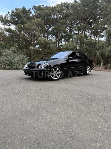 Mercedes C 230 2007, 260,000 km - 2.5 л - Sumqayıt