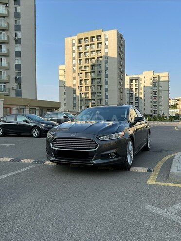 Ford Fusion (North America) 2015, 225,000 km - 2.0 л - Bakı